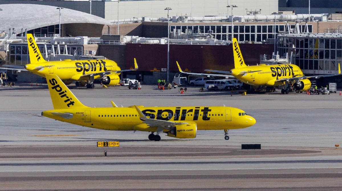 Spirit Airlines anuncia el cierre tras 34 años y el cese inmediato de sus operaciones